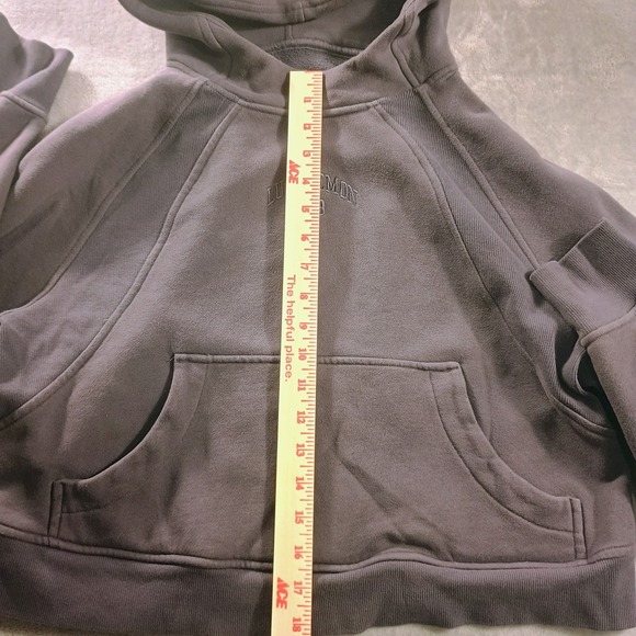Lululemon Hoodie Womens Medium Purple Scuba Oversized Fleece Kangaroo Pocket - Picture 7 of 9